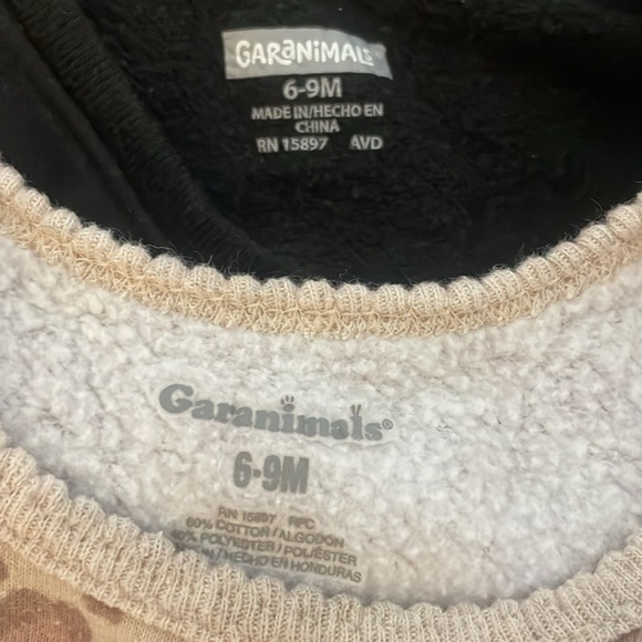 Adorable 2-Piece Toddler Sweater Bundle for Baby Girls Size 6-9 Months​ - Picture 3 of 4